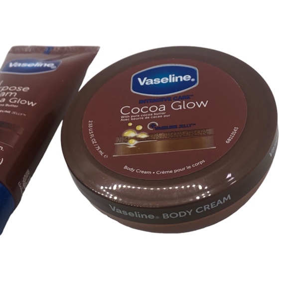 Cozy Socks & Hair Accessory Gift Set Vaseline Intensive Care Cocoa Glow w/Fuzzy - Picture 7 of 15